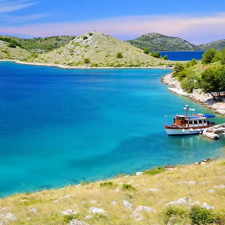 アパート In 53803 *